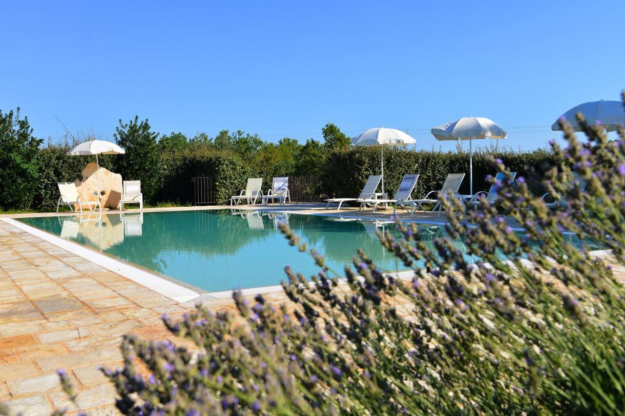 Masseria Peppeturro Cisternino Extérieur photo