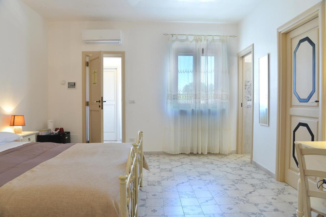 Masseria Peppeturro Cisternino Extérieur photo